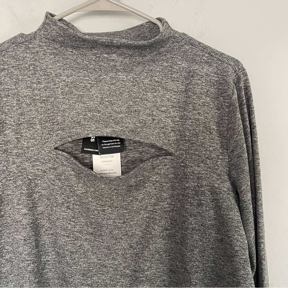 NWT Express Women’s Body Contour Cozy Mock Neck Cutout Bodysuit Grey Long Slv XL - Picture 4 of 9